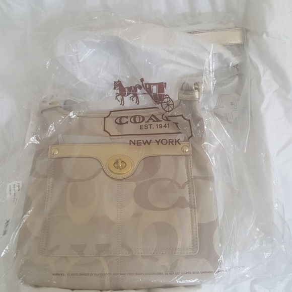 Coach Handbags - COACH  Khaki/Gold Bag